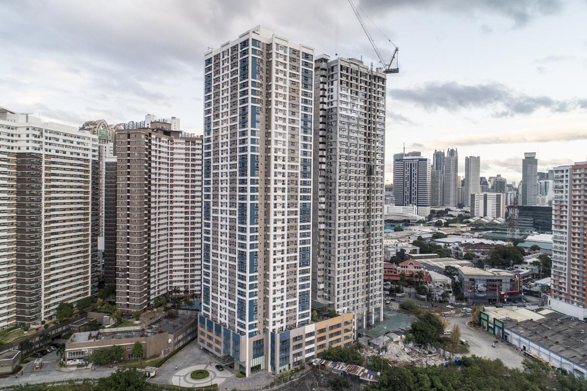 Axis Residences